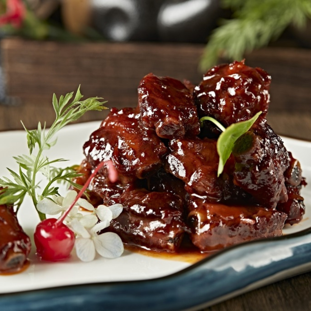 话梅小排 Braised pork ribs with preserved plums